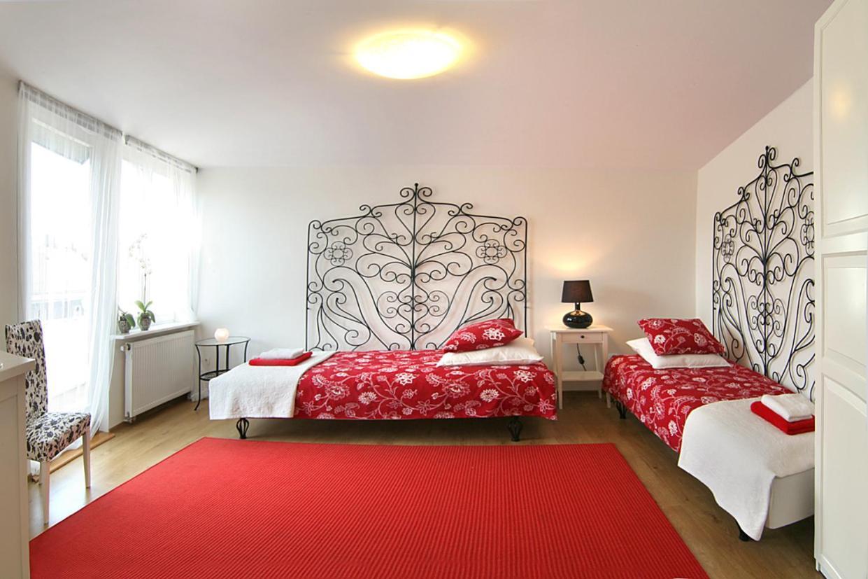Apartamenty Pomaranczarnia بوزنان المظهر الخارجي الصورة